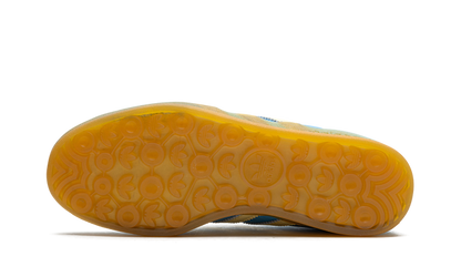 AD Gazelle IndoorSemi Blue Burst Almost Yellow