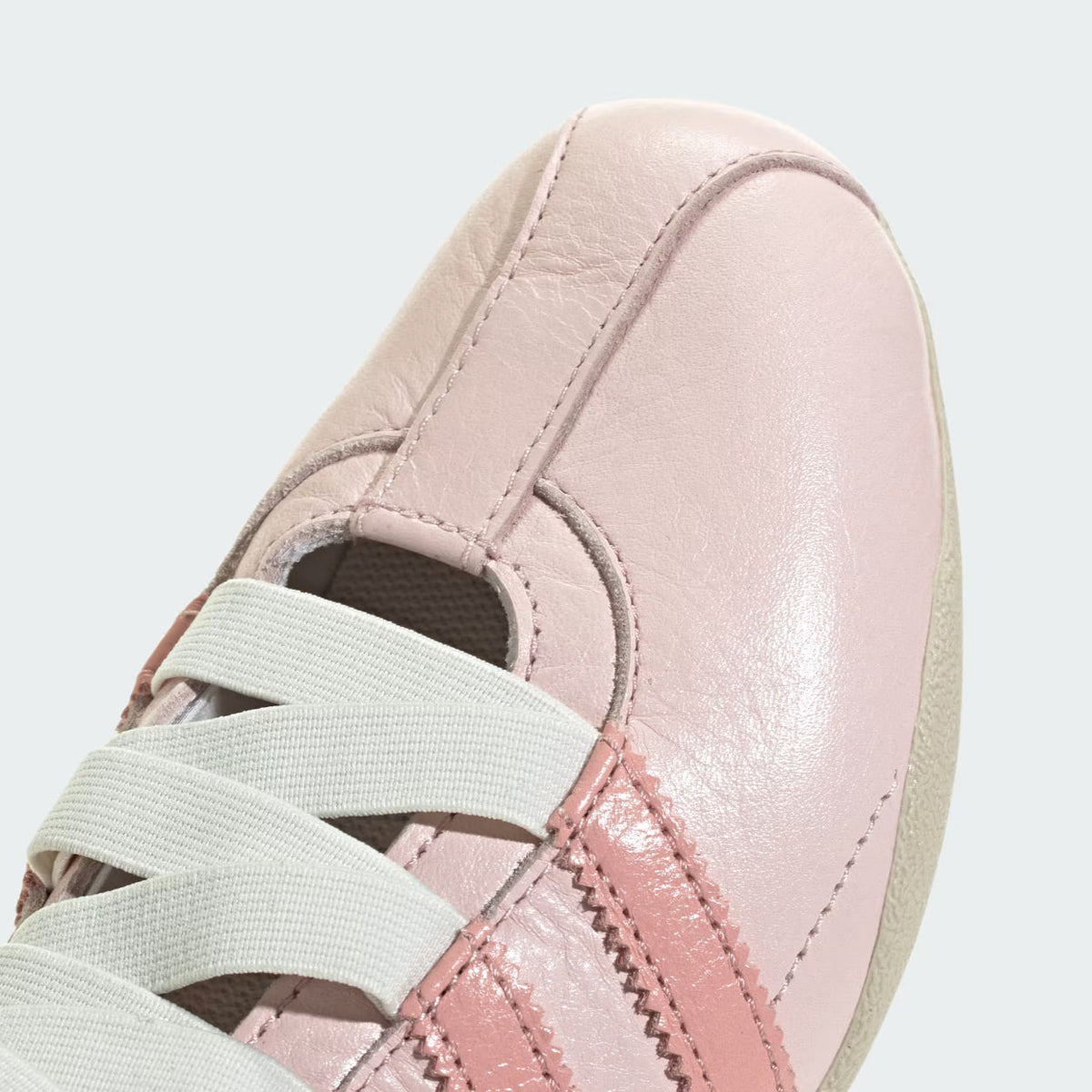 Pink / White