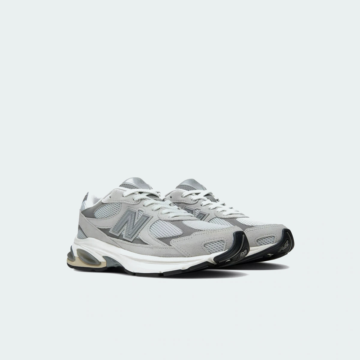Light Grey / White
