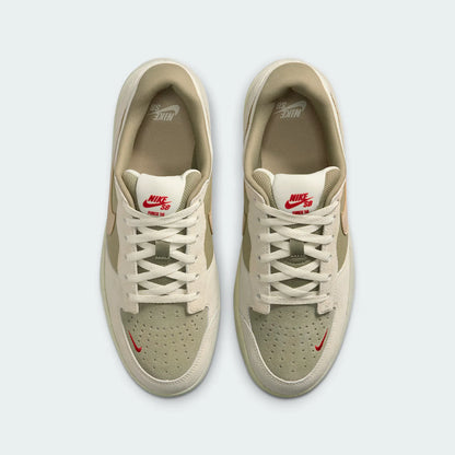 Cream / Olive / Tan