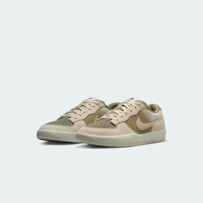 Cream / Olive / Tan