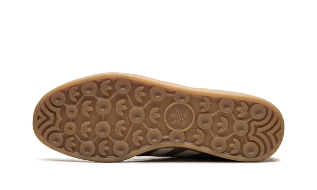 AD Gazelle Indoor Earth Strata White Gold Metallic